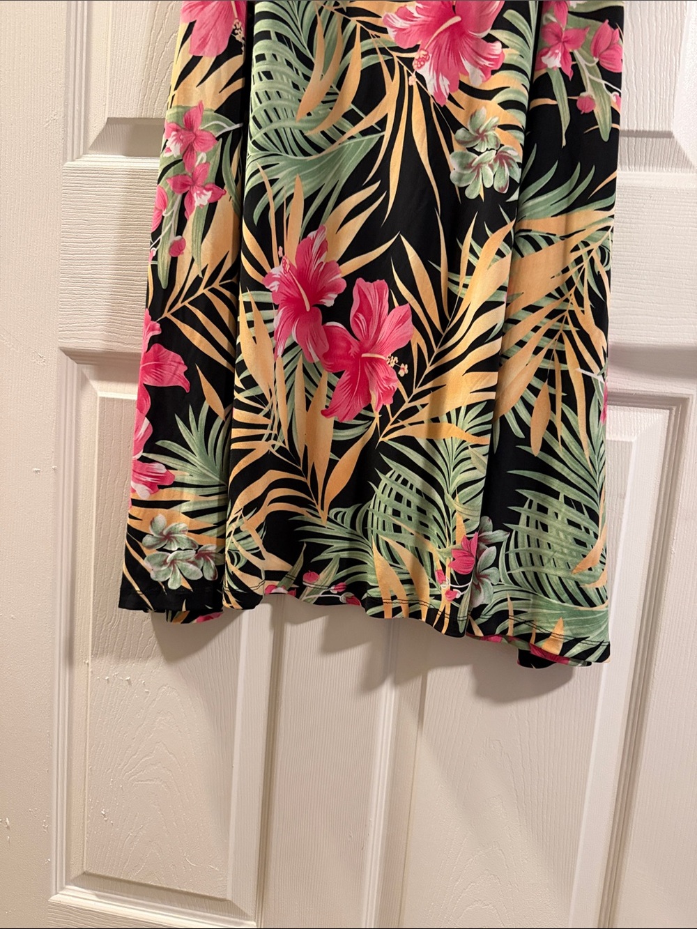 Attitudes by Renee Black Maxi Dress with Pink Floral and Green Leaf Print 1x - Picture 6 of 6